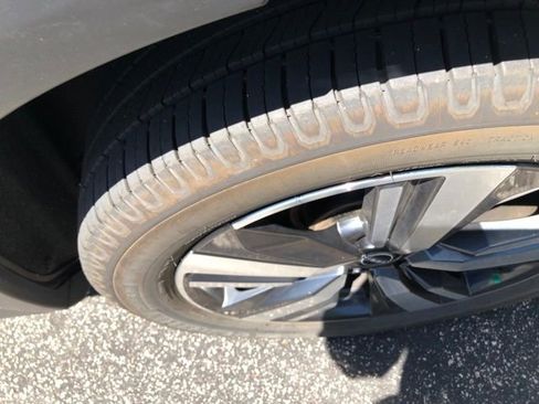 Certified 2022 Nissan Rogue Platinum w/ Head-Up Display Package image 7