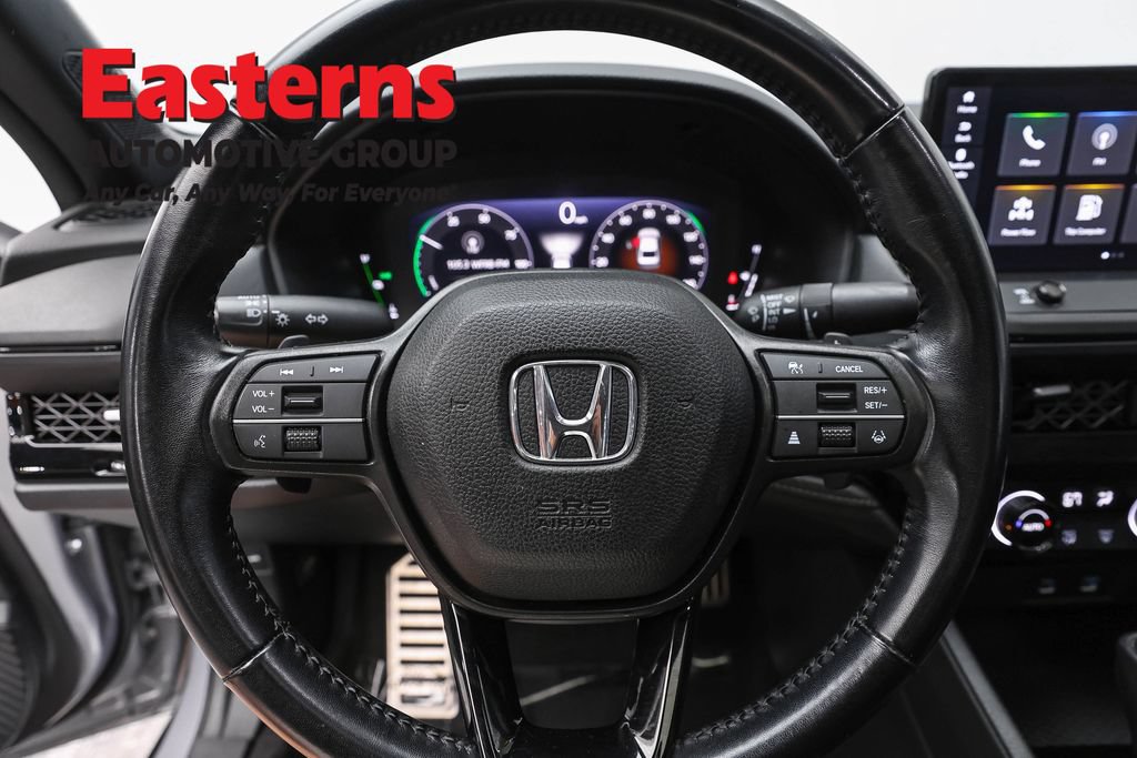 Used 2023 Honda Accord Sport image 11