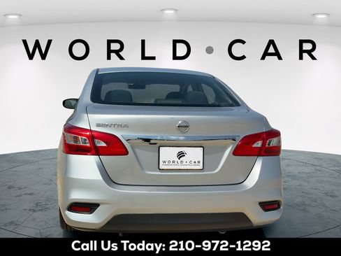 Used 2019 Nissan Sentra S FWD image 7