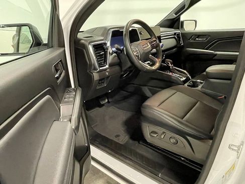 Used 2024 GMC Canyon Elevation w/ Convenience Package AWD/4WD image 20
