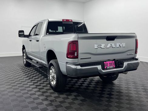 Used 2026 RAM 2500 Big Horn AWD/4WD image 3