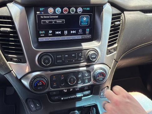 Used 2018 Chevrolet Tahoe LT AWD/4WD image 18