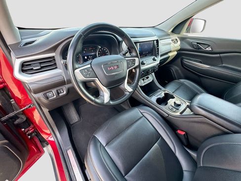 Used 2023 GMC Acadia SLT image 9