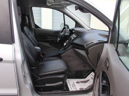 Used 2023 Ford Transit Connect XL FWD image 19