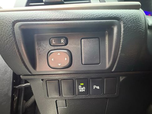 Used 2013 Lexus ES 350 w/ Luxury Pkg image 28