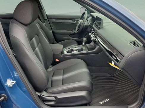 New 2026 Honda Civic Sport image 17