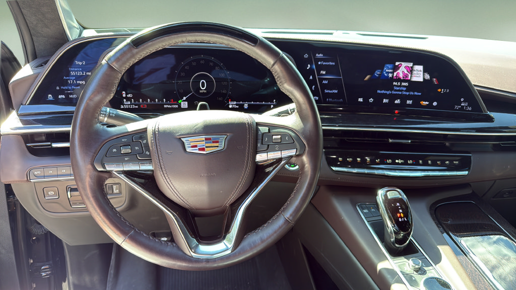 Certified 2024 Cadillac Escalade ESV Sport Platinum w/ LPO, ONYX Package AWD/4WD image 37