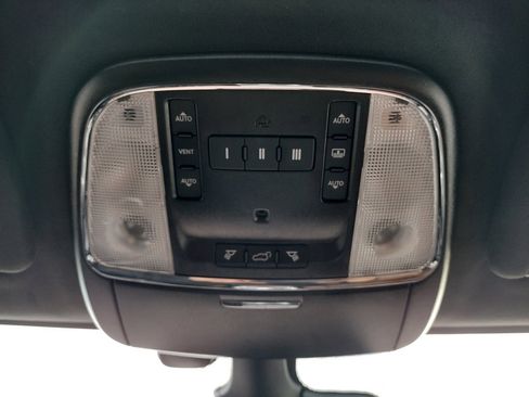 Used 2020 Jeep Grand Cherokee Summit w/ Platinum Series Group image 33