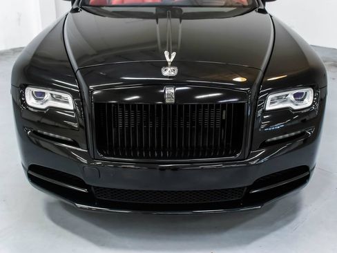 Used 2020 Rolls-Royce Dawn RWD image 13