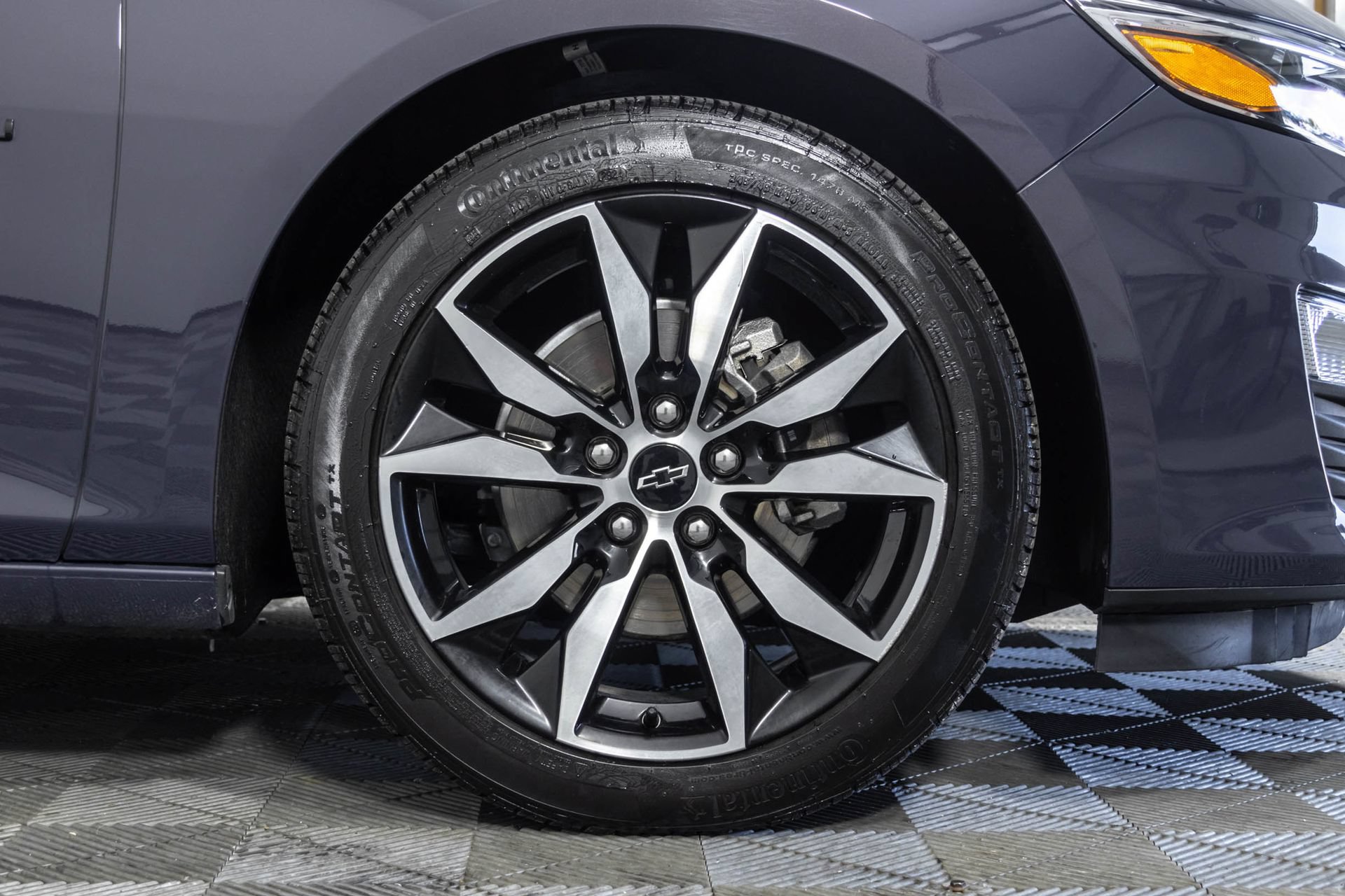 Used 2025 Chevrolet Malibu RS FWD image 42