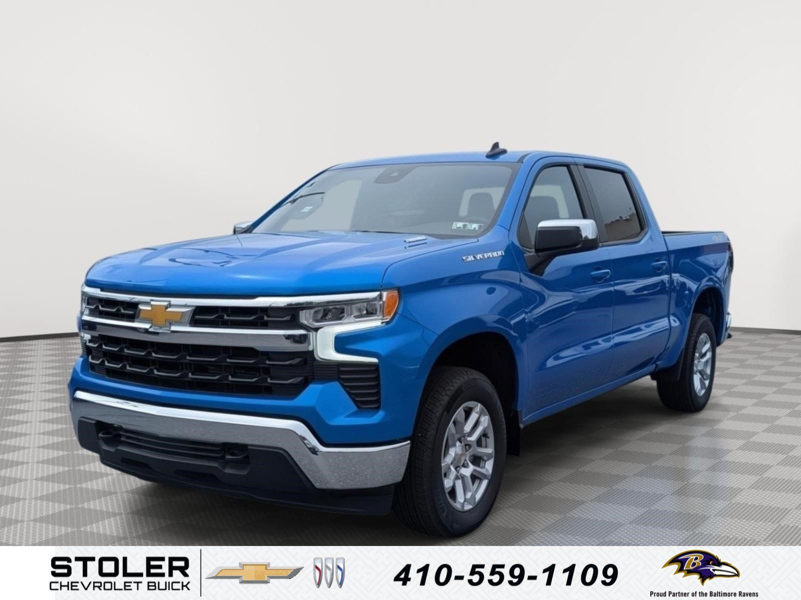 Used 2025 Chevrolet Silverado 1500 LT AWD/4WD image 1