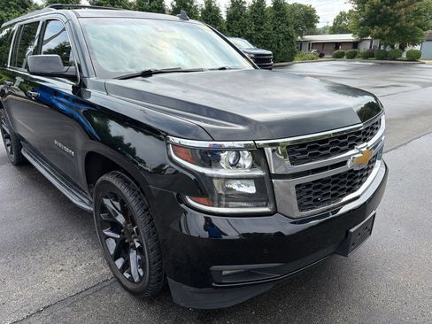 Used 2017 Chevrolet Suburban LT AWD/4WD image 7