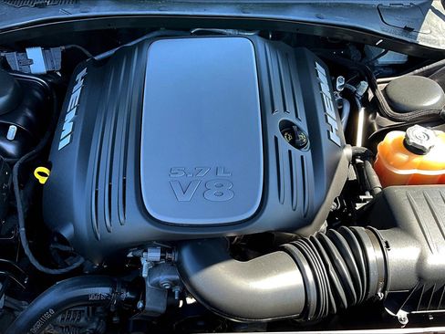 Used 2017 Dodge Charger R/T image 31