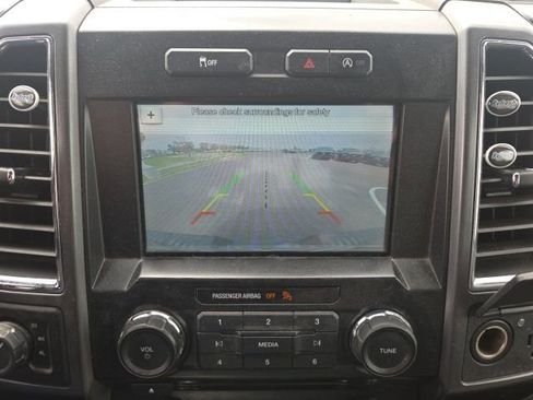 Used 2016 Ford F150 XLT w/ Equipment Group 302A Luxury image 28