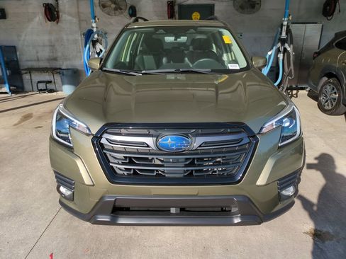 Certified 2023 Subaru Forester Limited image 7