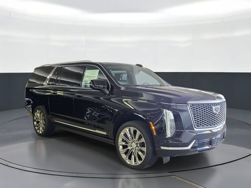 New 2026 Cadillac Escalade ESV Luxury w/ LPO, Radiant Package AWD/4WD image 2