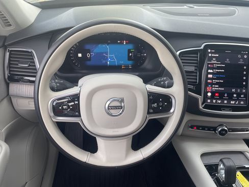 Certified 2024 Volvo XC90 T8 Plus w/ Protection Package Premier AWD/4WD image 8