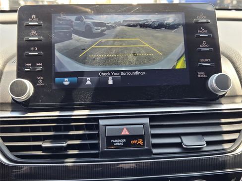 Used 2022 Honda Accord Sport Special Edition image 16