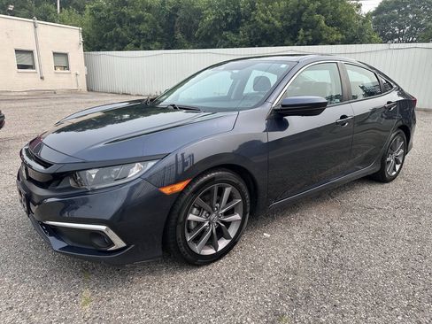 Used 2021 Honda Civic EX image 3