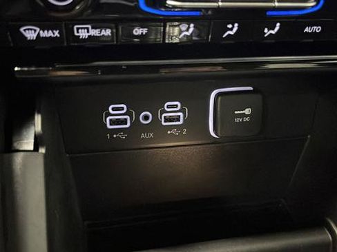 Used 2025 Jeep Grand Cherokee Limited w/ Black Appearance Package AWD/4WD image 30