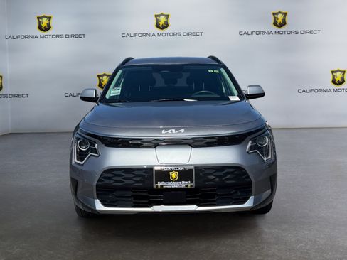 Used 2025 Kia Niro Wind FWD image 8