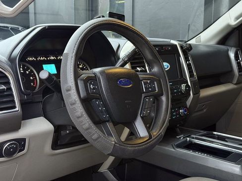 Used 2015 Ford F150 XLT AWD/4WD image 13