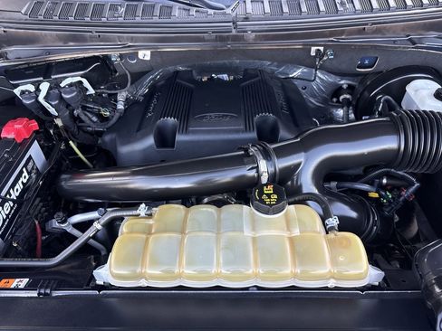 Certified 2020 Ford Expedition Max Platinum image 11