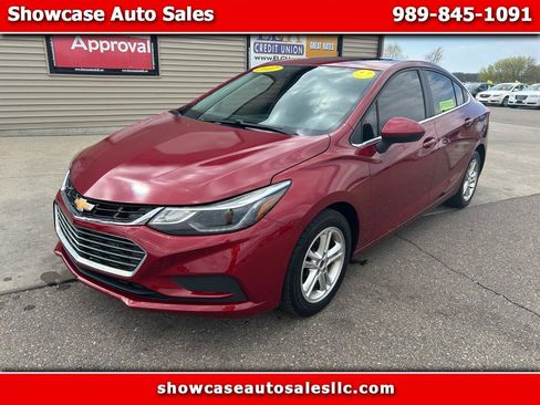 Used 2017 Chevrolet Cruze LT w/ LT True North Edition image 1