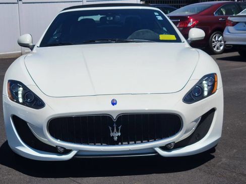 Used 2015 Maserati GranTurismo Sport RWD image 11