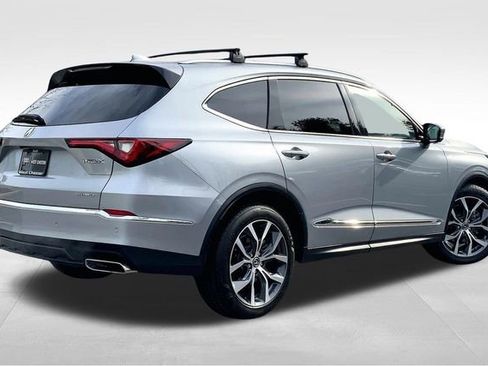 Used 2023 Acura MDX SH-AWD w/ Technology Package image 12