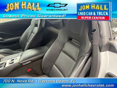 Used 2019 Chevrolet Corvette Stingray Coupe w/ 1LT image 18