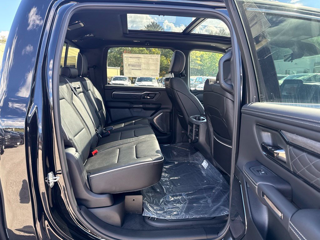 New 2027 RAM 1500 Limited AWD/4WD image 26