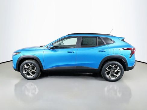 New 2026 Chevrolet Trax LT w/ LT Convenience Package image 8