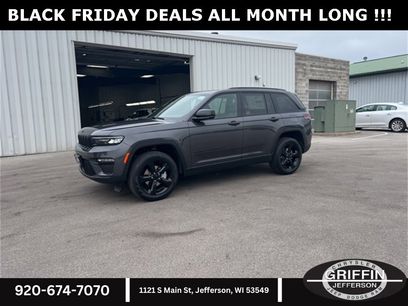 New 2025 Jeep Grand Cherokee Limited w/ Black Appearance Package