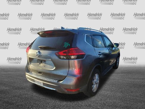 Used 2017 Nissan Rogue SV FWD image 10