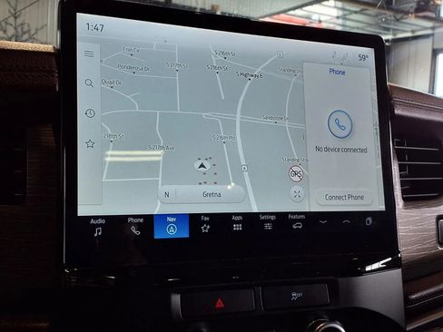 Used 2022 Ford Expedition Limited image 22