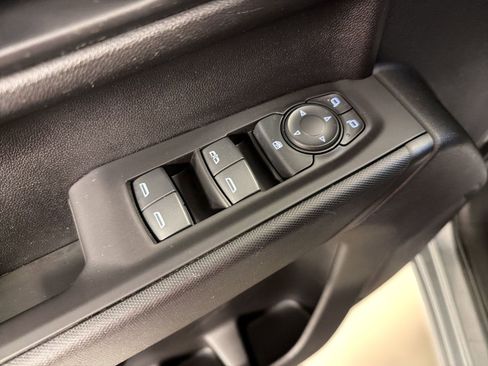 Used 2021 Chevrolet Silverado 1500 Custom image 21