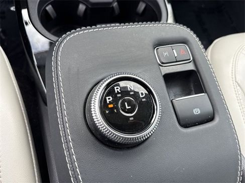 Used 2021 Ford Mustang Mach-E Premium image 20