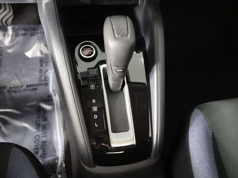 Used 2024 Nissan Versa SV w/ Trunk Package image 40