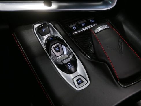 Used 2021 Chevrolet Corvette Stingray Premium Conv w/ Z51 Performance Package RWD image 23