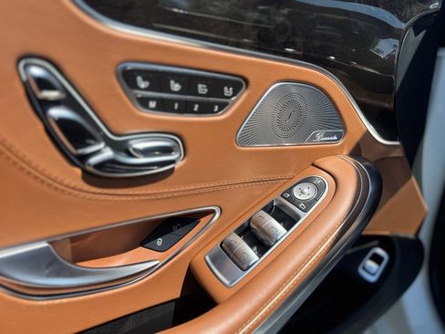 Used 2017 Mercedes-Benz S 550 Cabriolet image 21