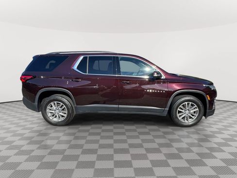 Used 2023 Chevrolet Traverse LT FWD image 7