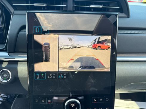 New 2026 GMC Terrain Denali w/ LPO, Black Badging Package image 21