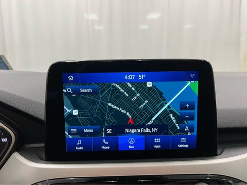 Used 2022 Ford Escape SE w/ Convenience Package image 4