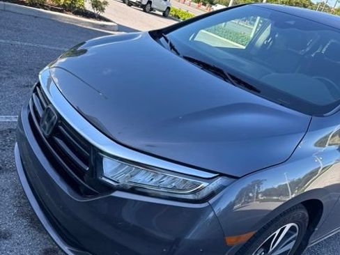 Used 2024 Honda Odyssey Touring image 9