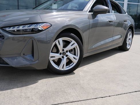 Used 2025 Audi A5 2.0T Premium Plus AWD/4WD image 9