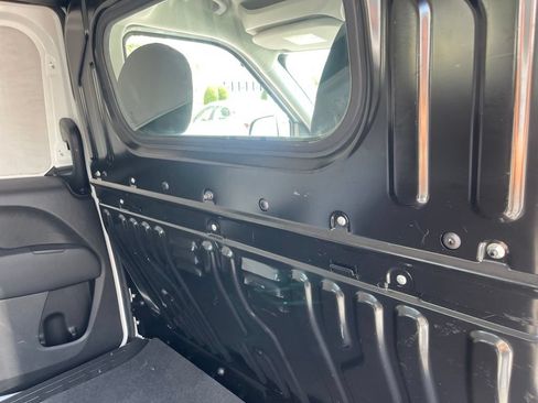 Used 2022 RAM ProMaster City Tradesman FWD image 19