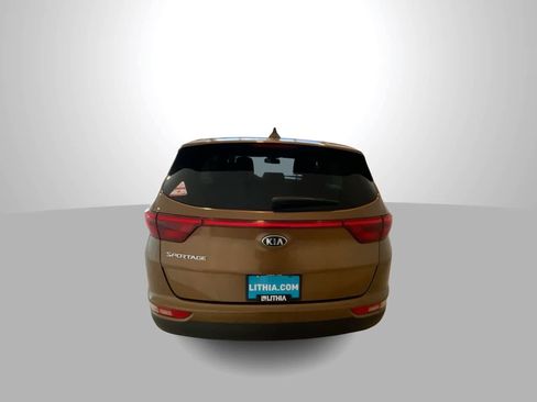 Used 2017 Kia Sportage LX image 7