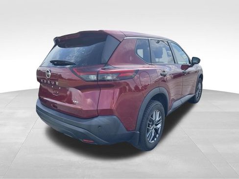 Used 2021 Nissan Rogue S AWD/4WD image 3