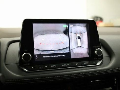 Used 2021 Nissan Rogue SV image 20